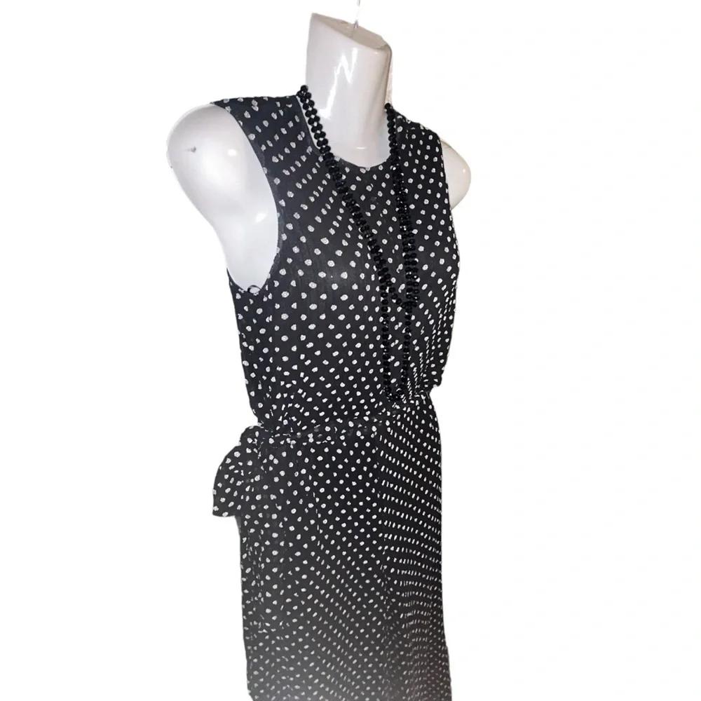 IVONNE black & white Polka dot jumpsuit- nice!‎ Size small/CH